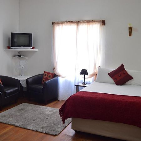 Villelodge Accommodation Lüderitz Buitenkant foto