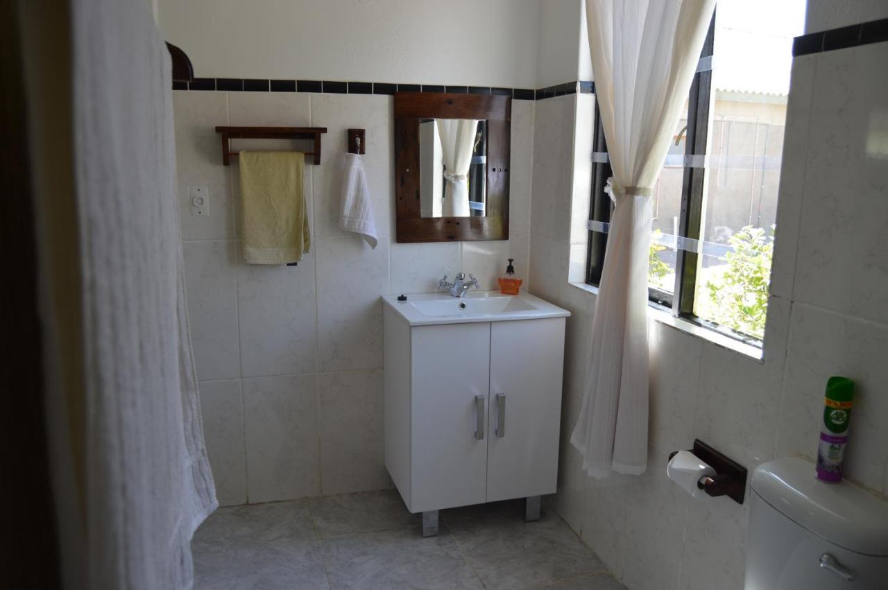 Villelodge Accommodation Lüderitz Buitenkant foto