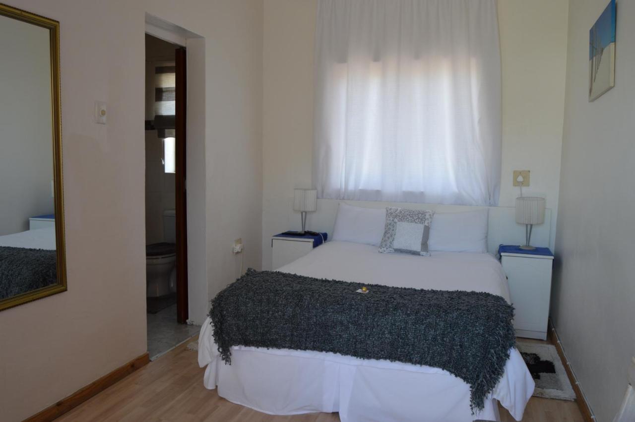 Villelodge Accommodation Lüderitz Buitenkant foto