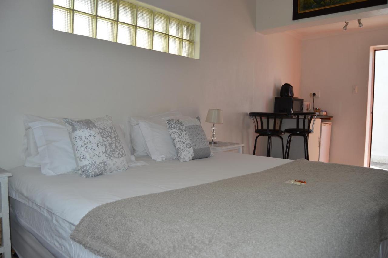 Villelodge Accommodation Lüderitz Buitenkant foto