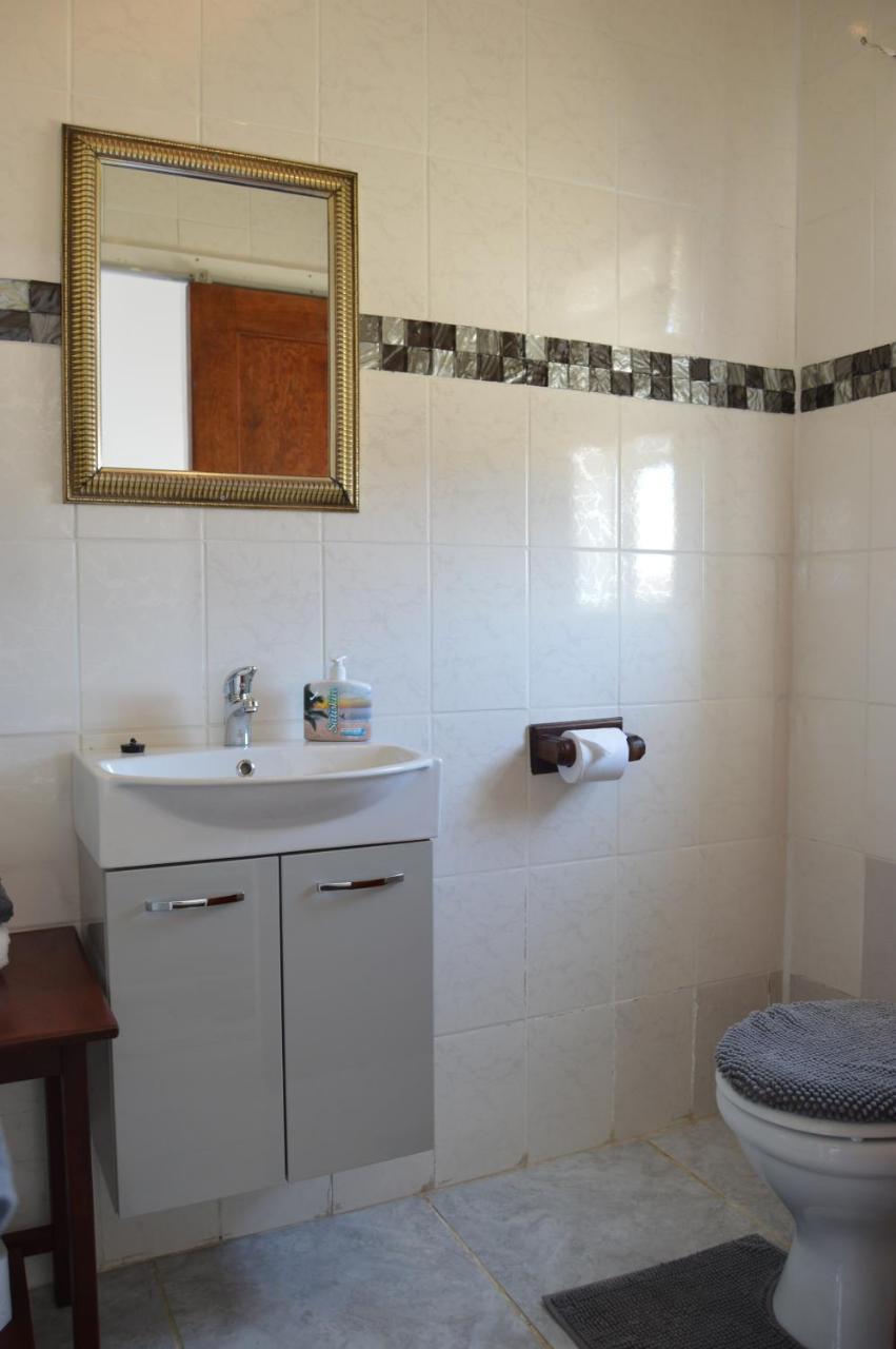 Villelodge Accommodation Lüderitz Buitenkant foto